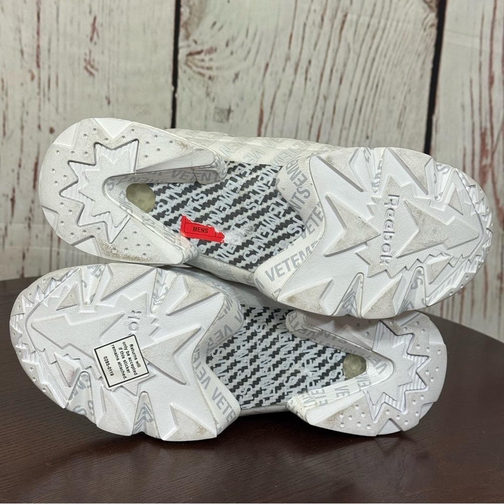 VETEMENTS X REEBOK instapump fury OG emoji white sneakers Men’s 6 Women’s 7 GUC - Picture 6 of 17